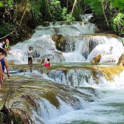 Tour to Copalitilla Magical Waterfalls from Huatulco with admission included