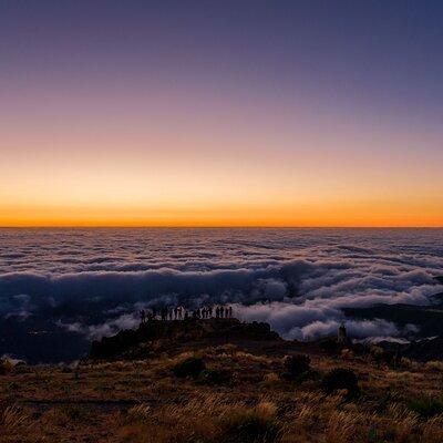 Sunrise Self-Guided Hike from Pico do Arieiro to Pico Ruivo