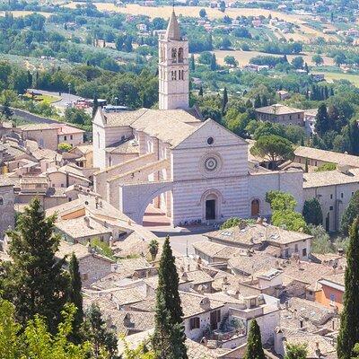 Visit ASSISI on foot with the Audio guide app for Smartphone