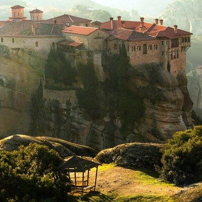 Private Tour to Meteora Rocks from Volos
