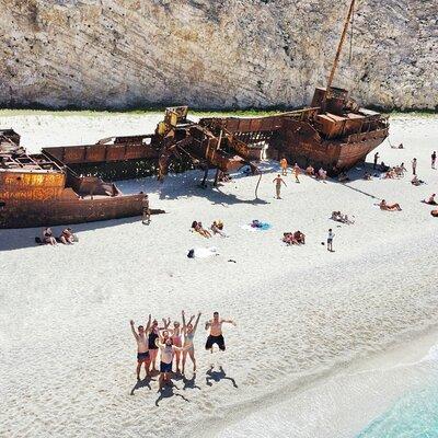 Zakynthos Half day tour Shipwreck beach Blue Caves by small boat 