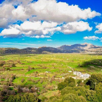 Private Tour to Knossos Palace and Lassithi Plateau from Elounda