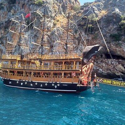 Alanya All Inclusive Pirate Boat Trip With Hotel Transfer