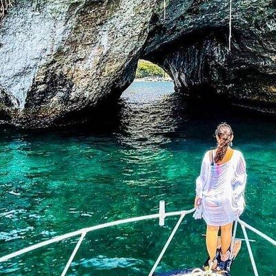 Boat and Snorkel Tour to 5 Islands of Los Arcos