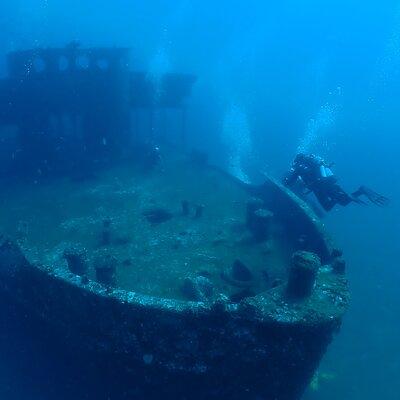 Wreck and Bridge Span Dive for Certified Divers