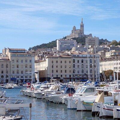 Marseilles : Private Custom Walking Tour with a Local Guide