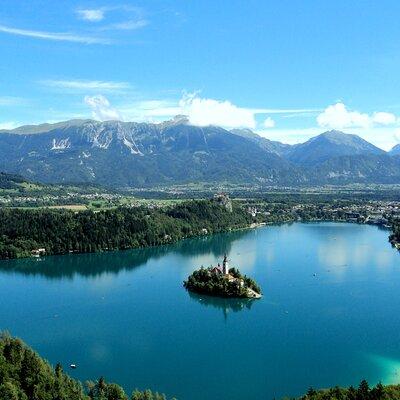 8-Hour Lake Bled, Lake Bohinj and Waterfall Savica Tour