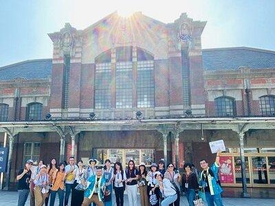 Guided Historical Tour in Taichung with Suncake DIY Experience