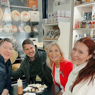 Walking “Food tasting tour” in the town of Chania