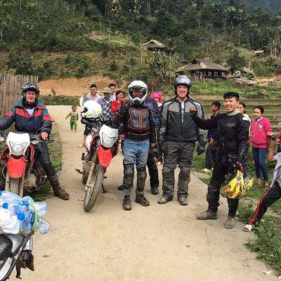 Full-Day Motor Bike Tour in Sapa with Rice Fields & Valleys Visit