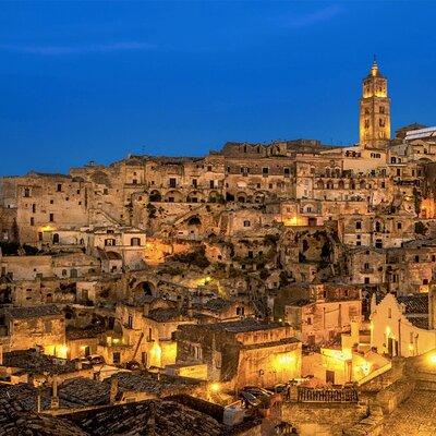 Day tour by car and on foot among the Apulian beauties of Matera