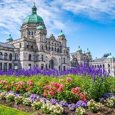 Best of Victoria Group Tour w/ Malahat Skywalk & Butchart Gardens