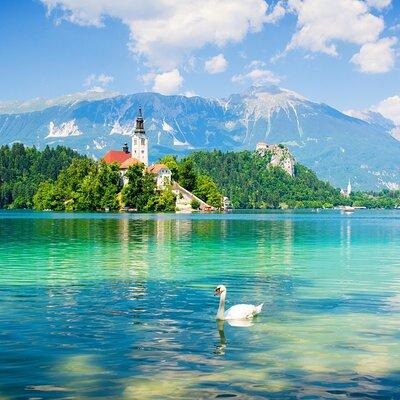 Day Tour to Lake Bled from Ljubljana