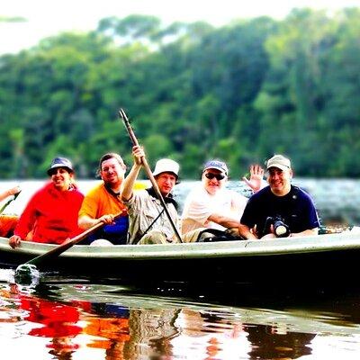  Canoe & wildlife spotting on small canals of Tortuguero Park