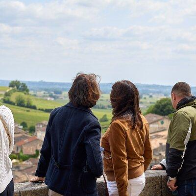 Saint-Emilion day Tour: Food and Wine escape