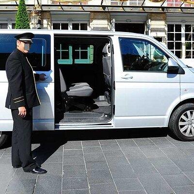 Private Transfer from Ostseekai Kiel Port to Hamburg Airport(HAM)