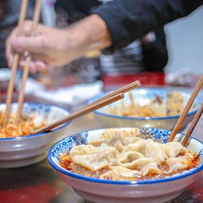 Tuktuk Food Tour Through Chengdu's Local Eats