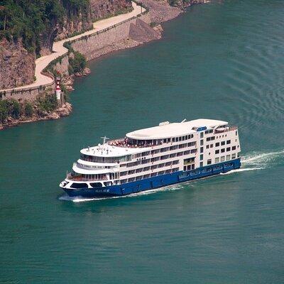 5D4N Yangtze River Cruise:Yichang to Chongqing by Yangzi Explorer