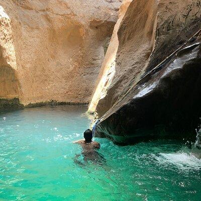 Full Day Private Tour to Wadi Shab and Bimmah Sinkhole 