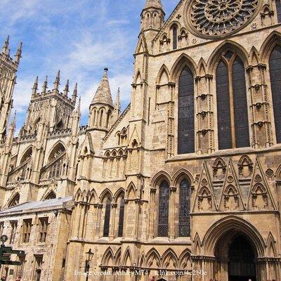 The Best of York Private Walking Tour: Landmarks & Hidden Gems