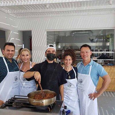 Private Tour: Santorini Cooking Class and Wine-Tasting Tour