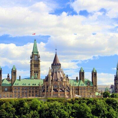 Ottawa Scavenger Hunt and Highlights Self-Guided Tour