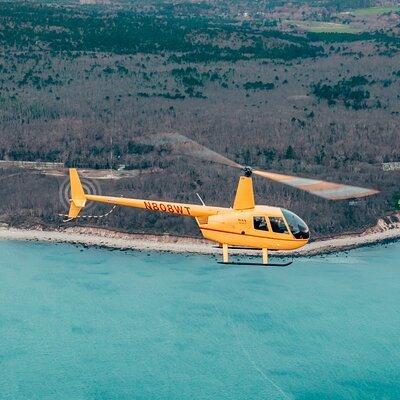 30-Min Helicopter Tour of Cape Cod from Hyannis