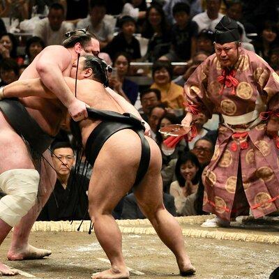 Nagoya: Grand Sumo Tournament Tour