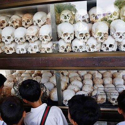  Killing field and Toul Sleng genocide museum Tour