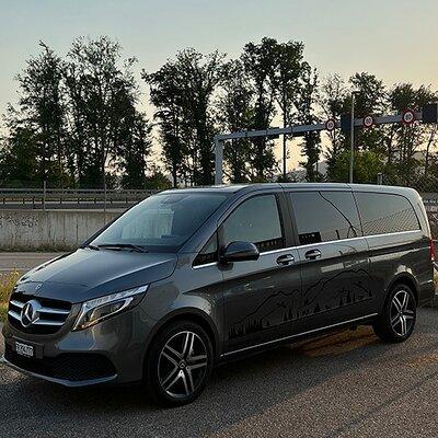 Private Transfer from Montreux to Geneva Airport