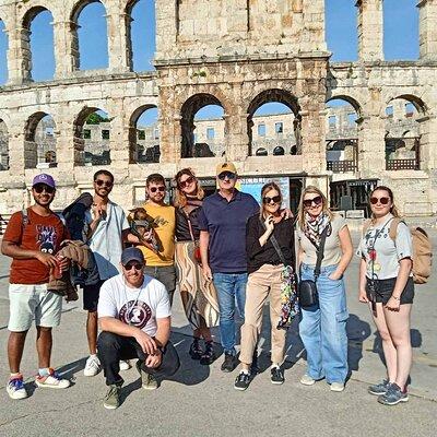 Explore Pula with a local