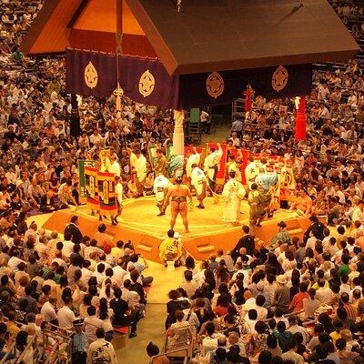 Sumo Tournament Experience in Nagoya