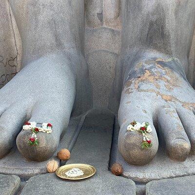 Belur+Halebid+Shravanabelgola+Lunch=World Heritage from Bangalore