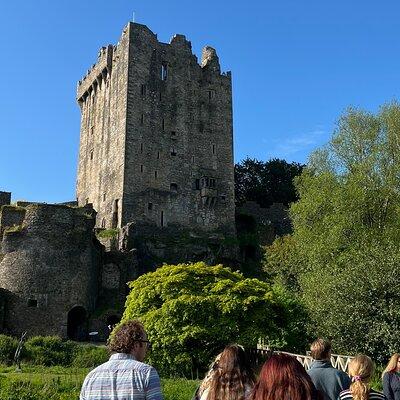 Ultimate Blarney,Cork, Kinsale Taxi Tour in modern a/c Minibus 