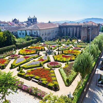 Braga Scavenger Hunt and Highlights Self-Guided Tour