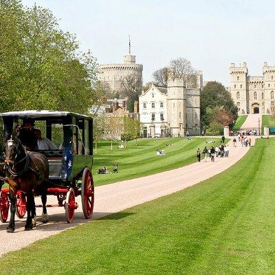 Stonehenge, Windsor Castle and Bath Full Day Tour