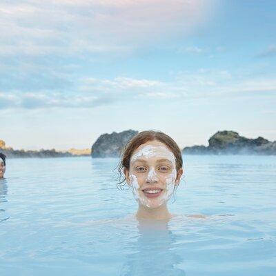 The Blue Lagoon Comfort Package Including Transfer from Reykjavik