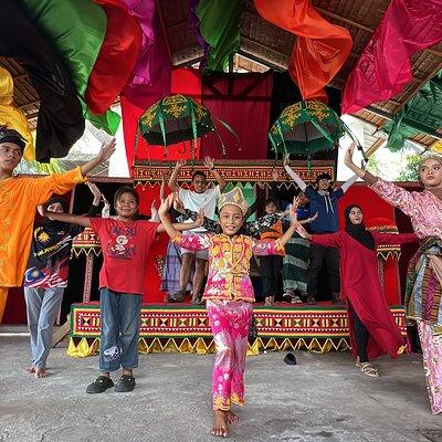 Private Tour Kampung Gypsy Water Village Kota Kinabalu Sabah