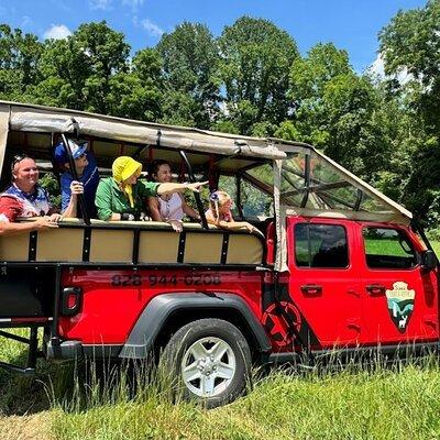 3 HR Smoky Mountain, Cherokee, Blue Ridge Parkway, Jeep Adventure