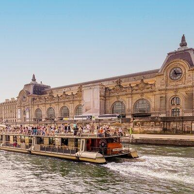 Paris Seine River Sightseeing Cruise with Commentary by Bateaux Parisiens