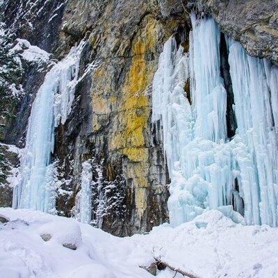 Majestic Grotto Canyon Ice Walk tour from Banff Calgary Canmore