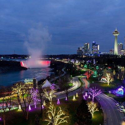 Niagara Falls Festival of Lights Tour from Toronto