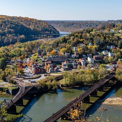 Harpers Ferry and Big Cork Vineyards Wine Tasting Tour