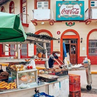 Legends of Casco Viejo Tour: Uncover Hidden Gems