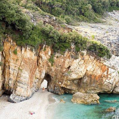 Pelion Treasures: Private Tour of Tsagkarada & Mylopotamos 