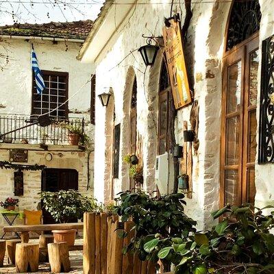 Pelion Villages Small Group Tour: Pinakates, Vizitsa & Milies 