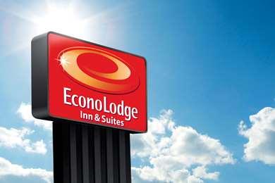 Econo Lodge Inn And Suites Winnemuc