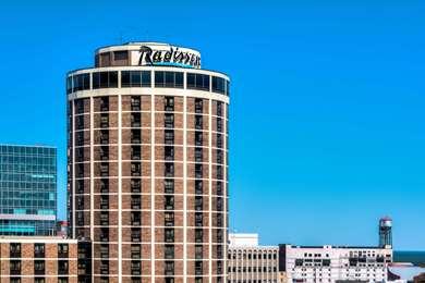 Radisson Hotel Duluth Harborview