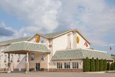 Super 8 By Wyndham Fort Frances