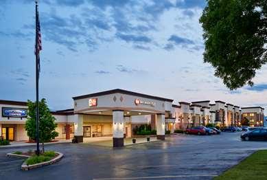 Best Western Plus  Milwaukee Airport Hotel & Conference Center